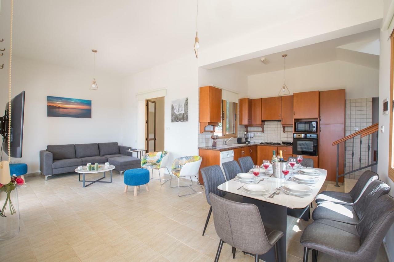 Krasas Villa โปรทาราส ภายนอก รูปภาพ